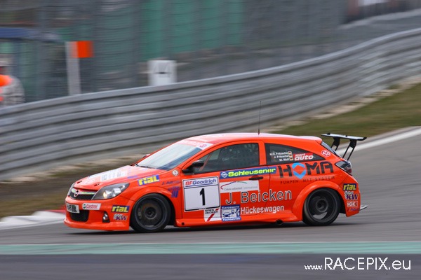 VLN 12-04-2008 02 Start + NGK-Schikane 047