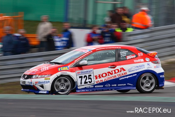 VLN 12-04-2008 02 Start + NGK-Schikane 051