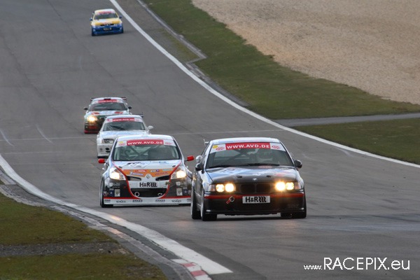 VLN 12-04-2008 02 Start + NGK-Schikane 055