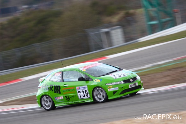 VLN 12-04-2008 02 Start + NGK-Schikane 056