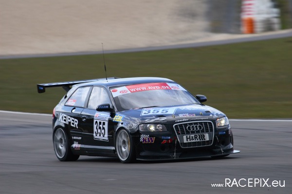 VLN 12-04-2008 02 Start + NGK-Schikane 060