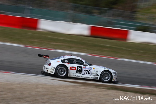 VLN 12-04-2008 02 Start + NGK-Schikane 067