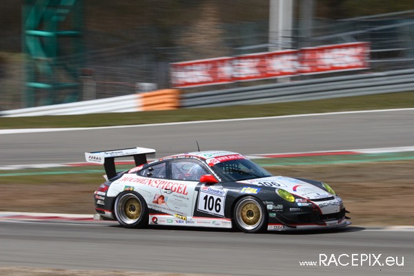 VLN 12-04-2008 02 Start + NGK-Schikane 069