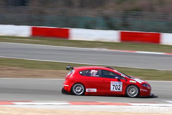 VLN 12-04-2008 02 Start + NGK-Schikane 085