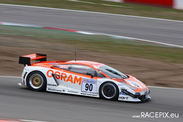 VLN 12-04-2008 02 Start + NGK-Schikane 096