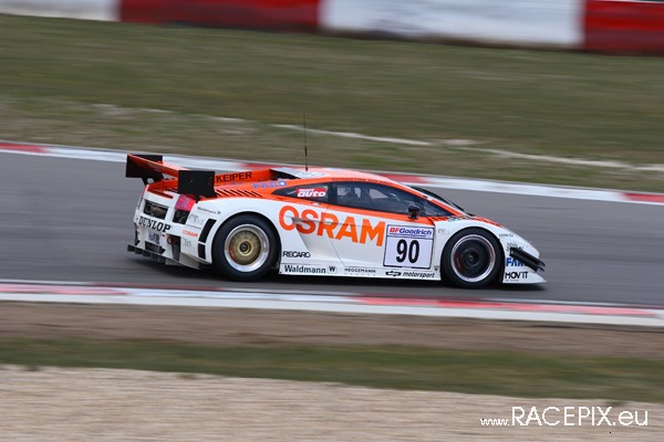 VLN 12-04-2008 02 Start + NGK-Schikane 097