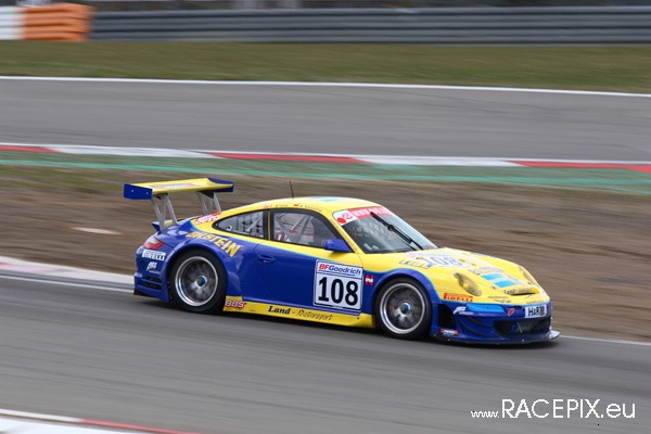 VLN 12-04-2008 02 Start + NGK-Schikane 098