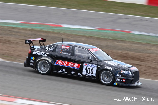 VLN 12-04-2008 02 Start + NGK-Schikane 102