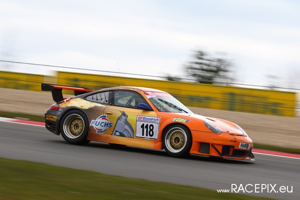 VLN 12-04-2008 05 Rennen Bit-Kurve 44