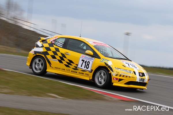VLN 12-04-2008 06 Rennen Kurzanbindung + Zieleinlauf 14