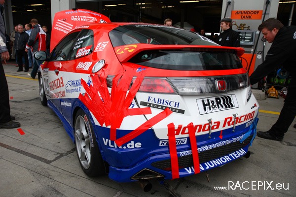 VLN 12-04-2008 06 Rennen Kurzanbindung + Zieleinlauf 79