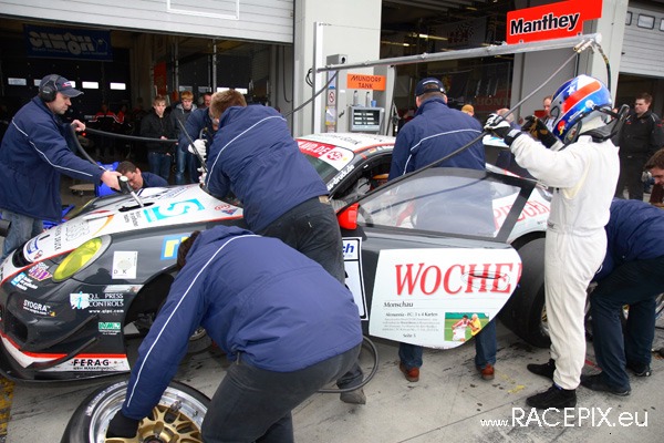 VLN 12-04-2008 06 Rennen Kurzanbindung + Zieleinlauf 80