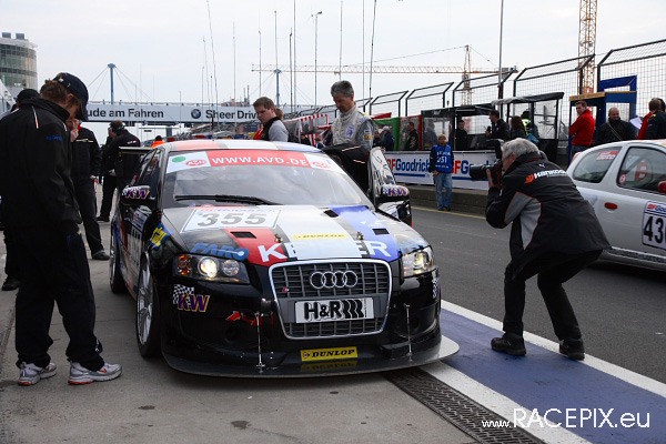 VLN 26-04-2008 01 Training Fahrerlager 012