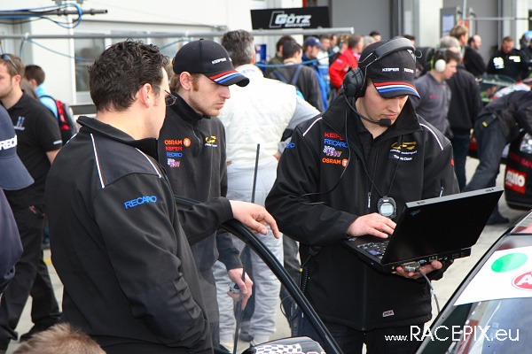 VLN 26-04-2008 01 Training Fahrerlager 014