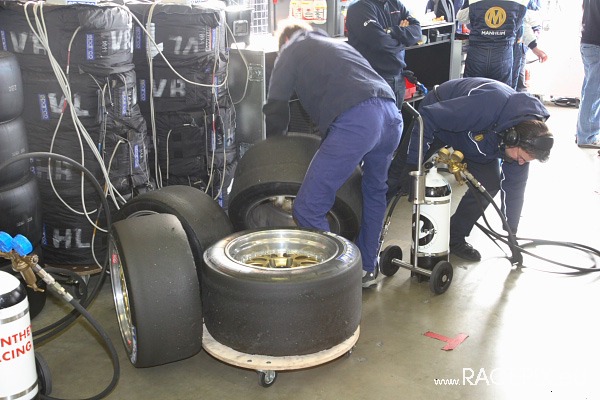 VLN 26-04-2008 01 Training Fahrerlager 023
