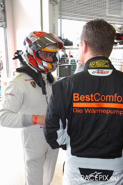 VLN 26-04-2008 01 Training Fahrerlager 024