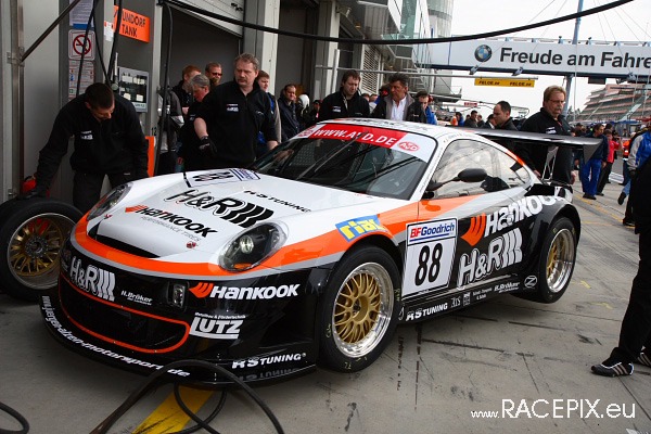 VLN 26-04-2008 01 Training Fahrerlager 043