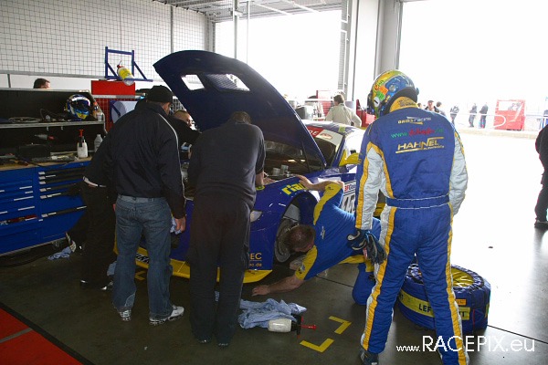 VLN 26-04-2008 01 Training Fahrerlager 066