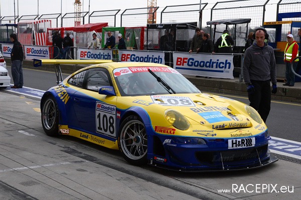 VLN 26-04-2008 01 Training Fahrerlager 081