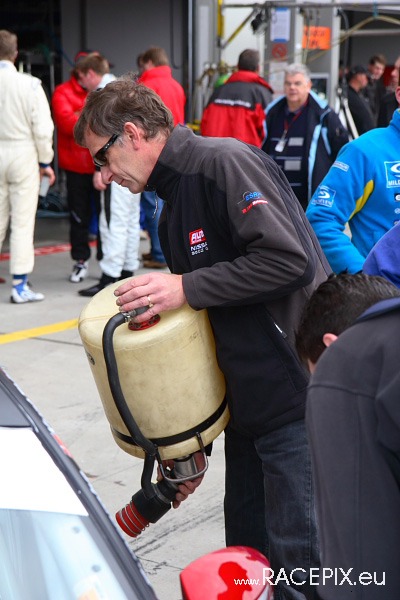 VLN 26-04-2008 01 Training Fahrerlager 083