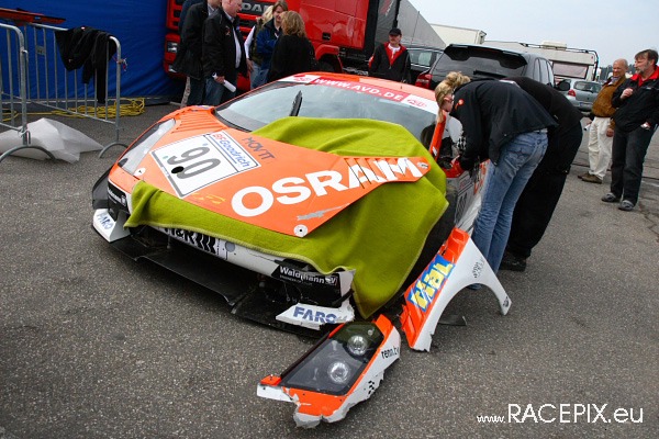 VLN 26-04-2008 01 Training Fahrerlager 084