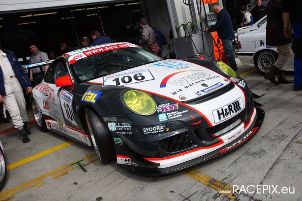 VLN 26-04-2008 01 Training Fahrerlager 095