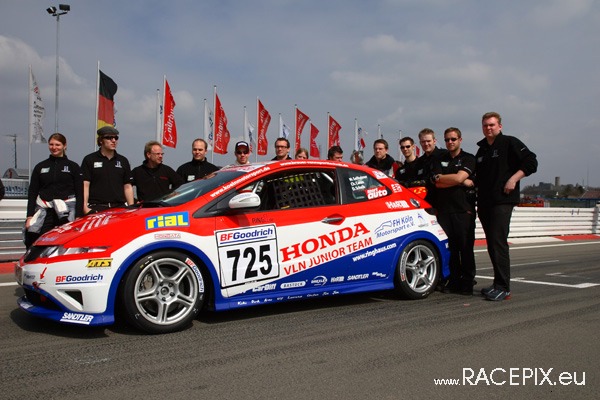 VLN 26-04-2008 01 Training Fahrerlager 117