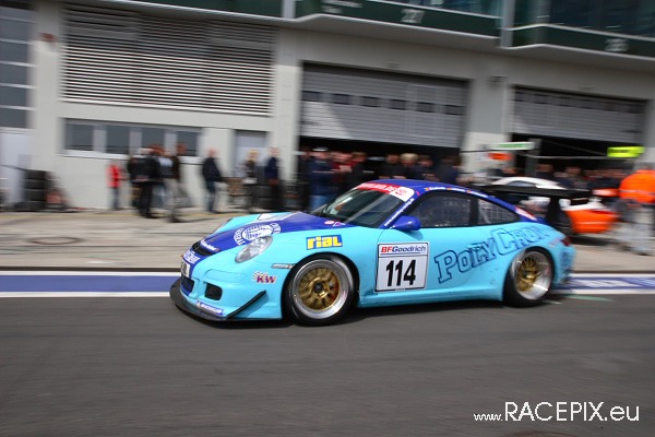 VLN 26-04-2008 03 Boxenstops 36