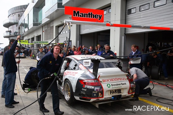 VLN 26-04-2008 03 Boxenstops 52