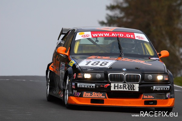 VLN 26-04-2008 04 Anfahrt Pflanzgarten 011