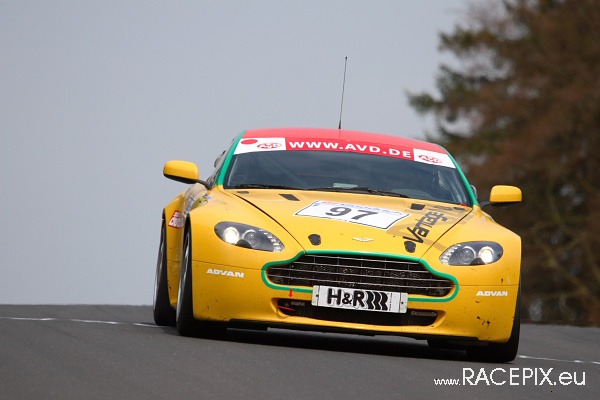 VLN 26-04-2008 04 Anfahrt Pflanzgarten 023