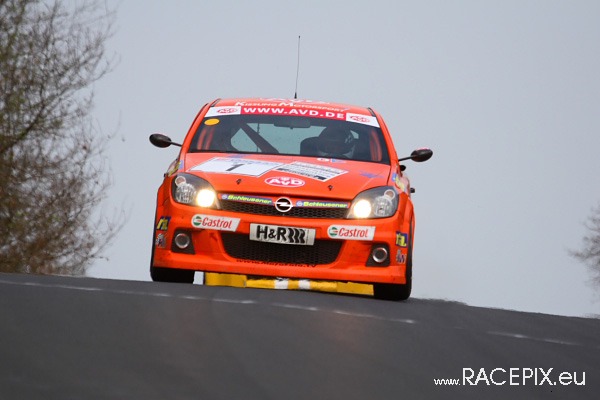 VLN 26-04-2008 04 Anfahrt Pflanzgarten 077