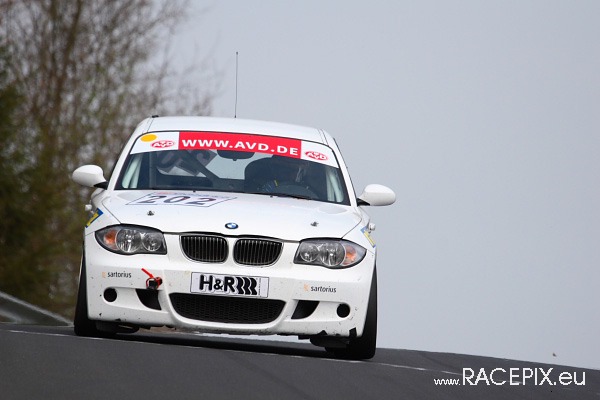 VLN 26-04-2008 04 Anfahrt Pflanzgarten 099