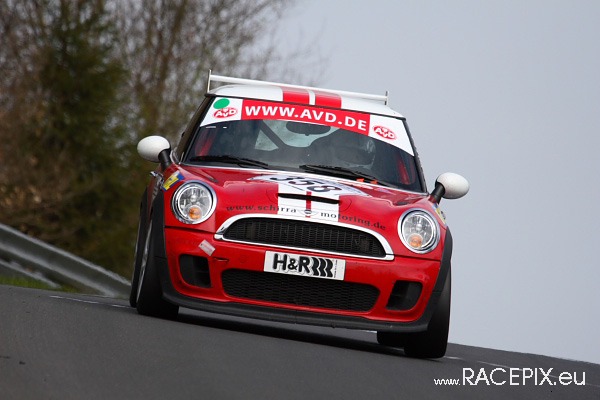 VLN 26-04-2008 04 Anfahrt Pflanzgarten 123