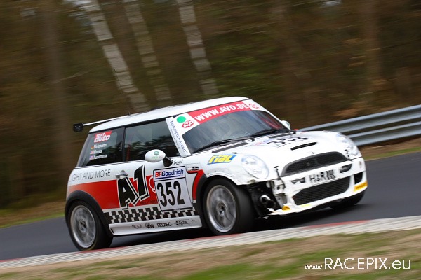 VLN 26-04-2008 05 Bruennchen-Pflanzgarten 045