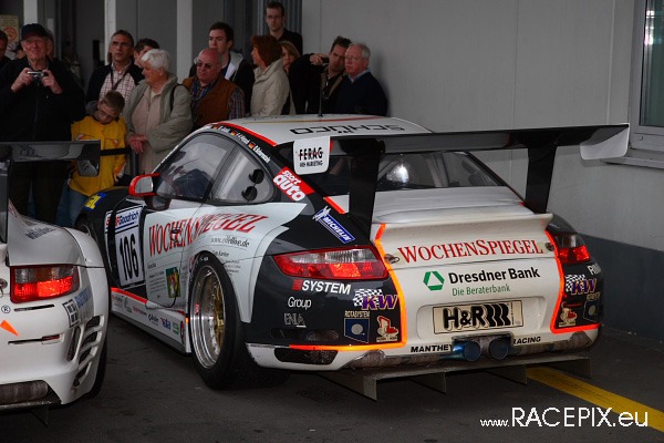 VLN 26-04-2008 06 Rennende+Siegerehrung 22