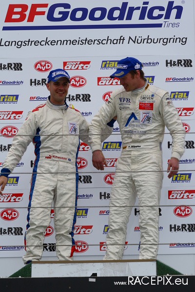 VLN 26-04-2008 06 Rennende+Siegerehrung 23