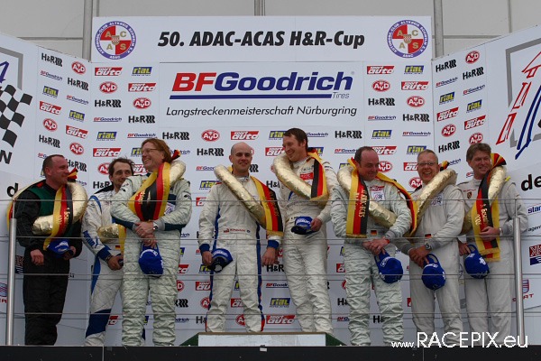 VLN 26-04-2008 06 Rennende+Siegerehrung 31