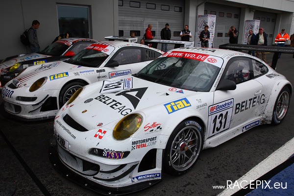 VLN 26-04-2008 06 Rennende+Siegerehrung 40