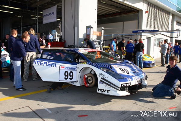 VLN 10-05-2008 01 Training Fahrerlager 002