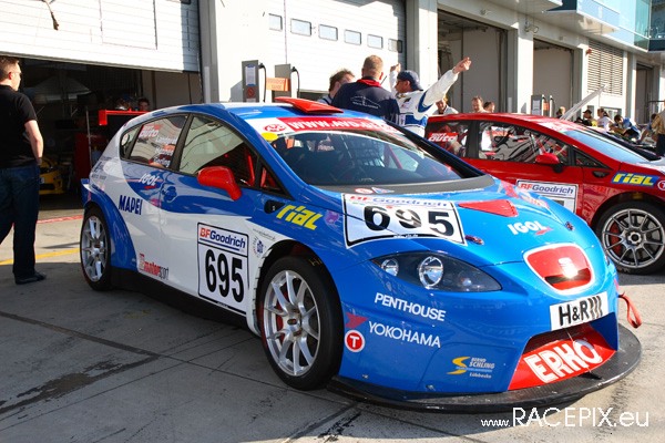 VLN 10-05-2008 01 Training Fahrerlager 009