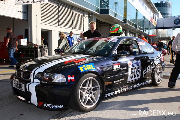VLN 10-05-2008 01 Training Fahrerlager 018
