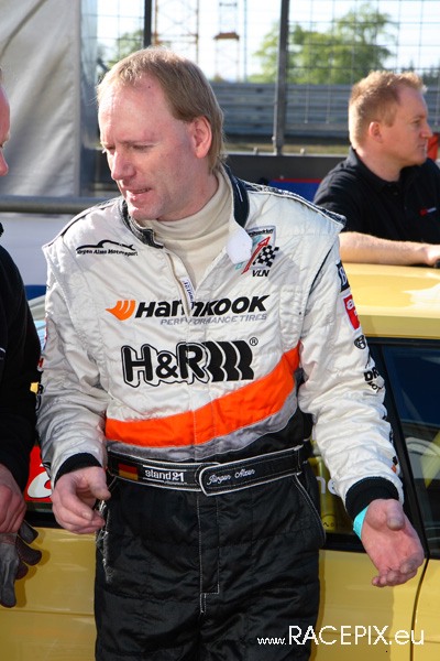 VLN 10-05-2008 01 Training Fahrerlager 032