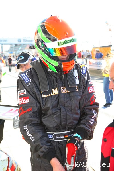 VLN 10-05-2008 01 Training Fahrerlager 046