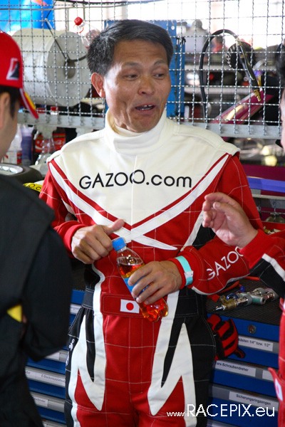 VLN 10-05-2008 01 Training Fahrerlager 059