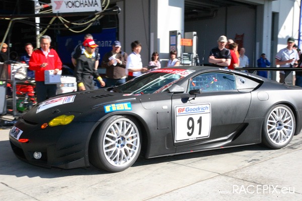 VLN 10-05-2008 01 Training Fahrerlager 064