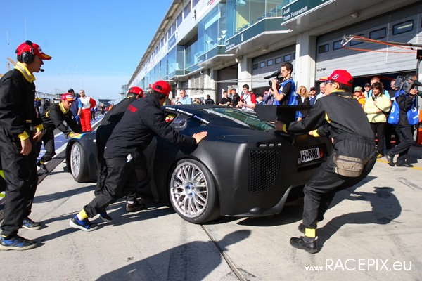VLN 10-05-2008 01 Training Fahrerlager 066