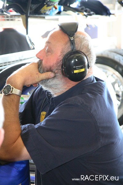 VLN 10-05-2008 01 Training Fahrerlager 090