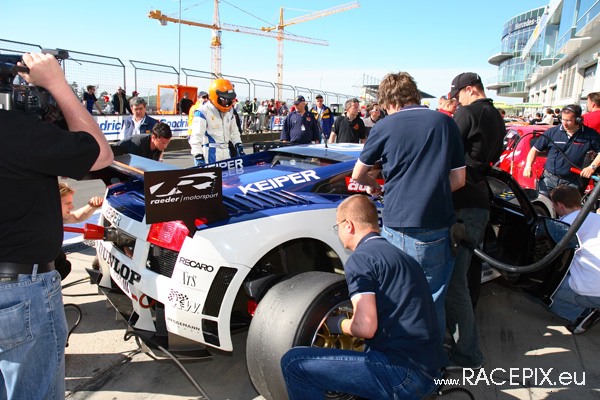 VLN 10-05-2008 01 Training Fahrerlager 106
