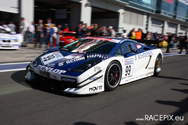 VLN 10-05-2008 01 Training Fahrerlager 112